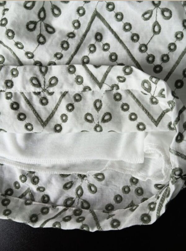 Broderie Short: imagen 2